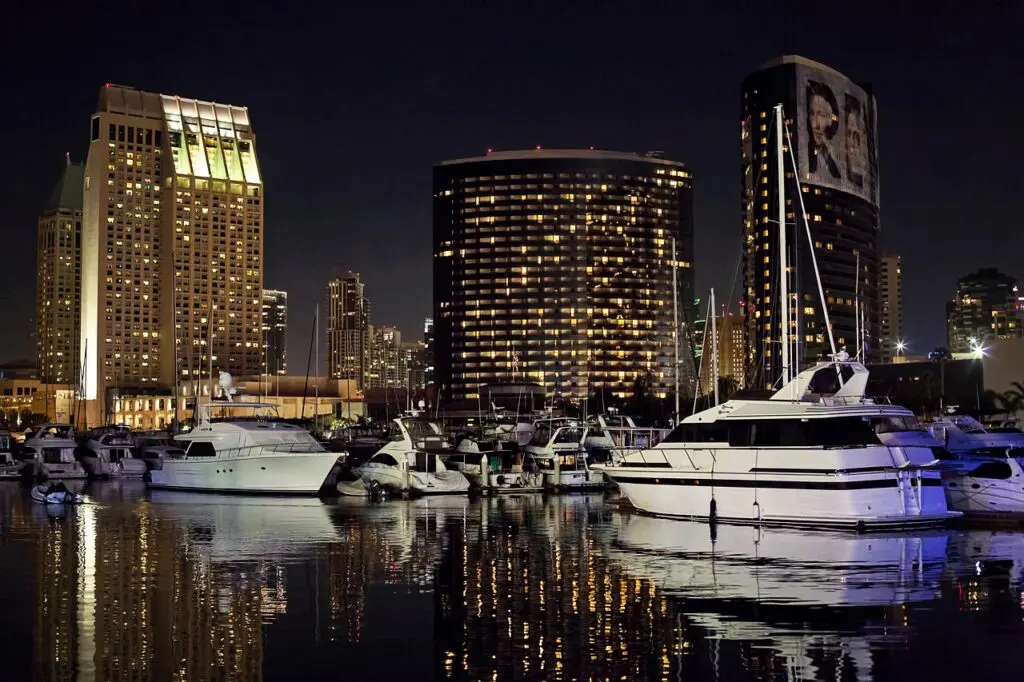 san diego skyline, night, evening-4353504.jpg